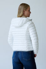 Load image into Gallery viewer, Elfy Vegan Down Short Jacket | White 4