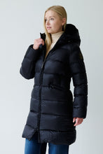 Load image into Gallery viewer, Frysa Down Coat | Black