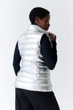Load image into Gallery viewer, Melian Short Vegan Down Vest | Metallic Silver 4