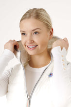 Load image into Gallery viewer, Arwen Vegan Down Vest | White 3