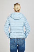 Load image into Gallery viewer, Elfy Vegan Down Short Jacket | Light Denim 4