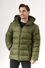 Load image into Gallery viewer, Mason Short Down Jacket | Military
