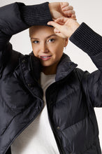 Load image into Gallery viewer, Odelle Vegan Down Jacket | Black 3