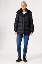 Load image into Gallery viewer, Odelle Vegan Down Jacket | Black 4