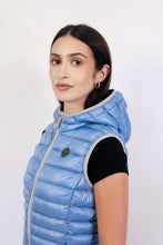 Load image into Gallery viewer, Arwen Vegan Down Vest  | Retro Blue
