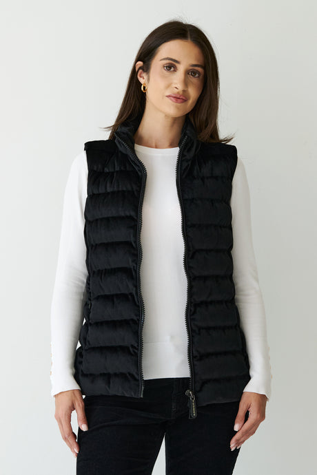 Melian Short Vegan Down Vest | Black Velvet 4