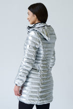Load image into Gallery viewer, Shannon Vegan Down Jacket | Metallic Silver 4
