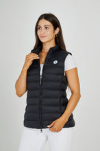 Load image into Gallery viewer, Melian Short Vegan Down Vest | Black 2
